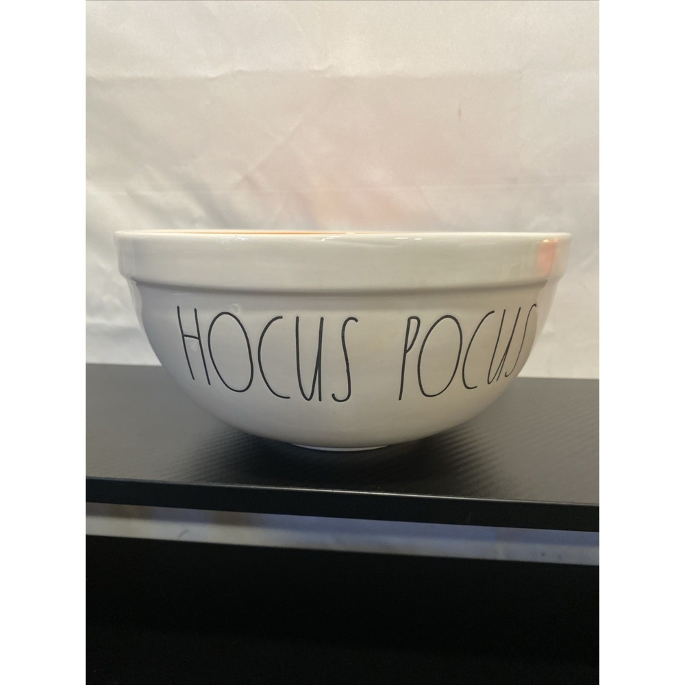 2017 -187 Rae Dunn HOCUS POCUS Ceramic 8.5in Halloween Mixing Bowl NWT